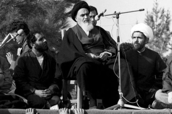 İmam Humeyni Kimdir?